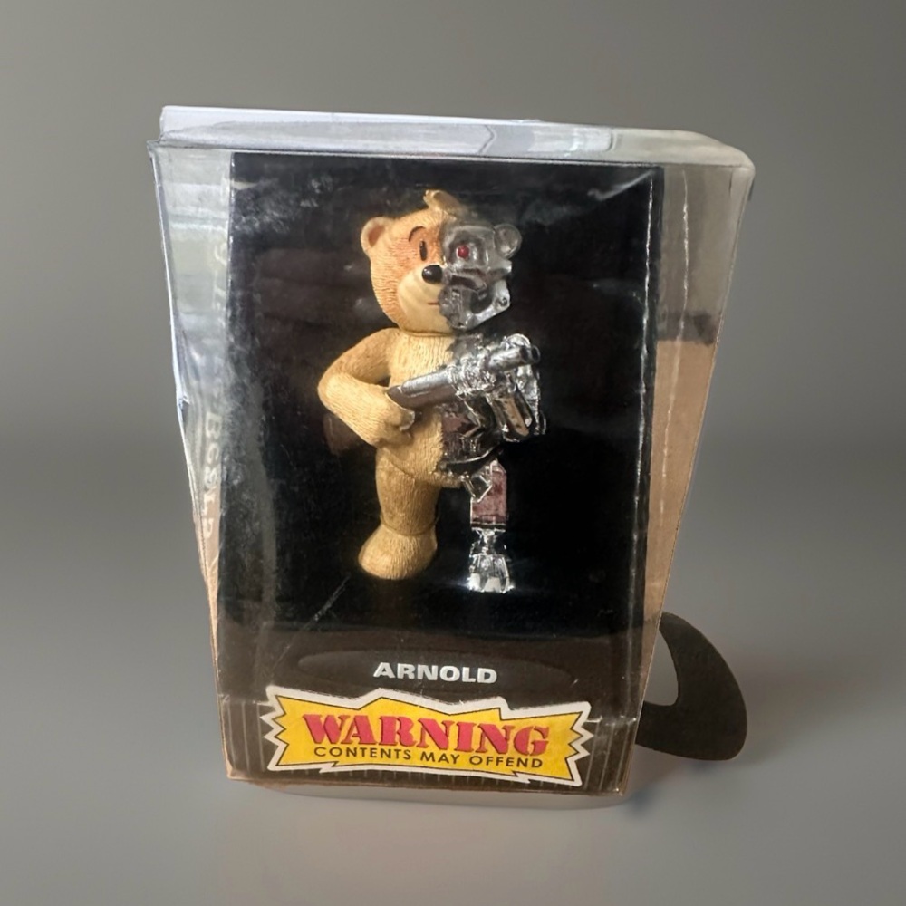 ARNOLD” Bad Taste Bears
